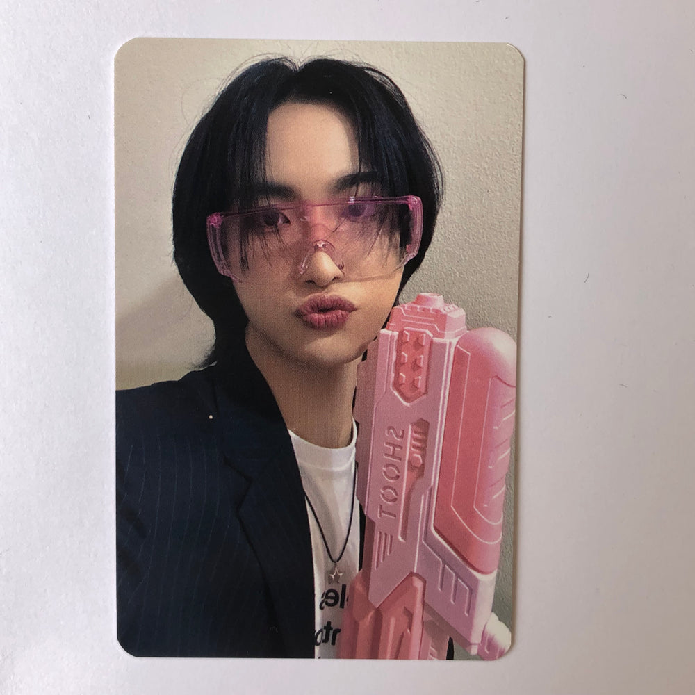 ATEEZ - [GOLDEN HOUR PART. 1] Jump Up Photocards