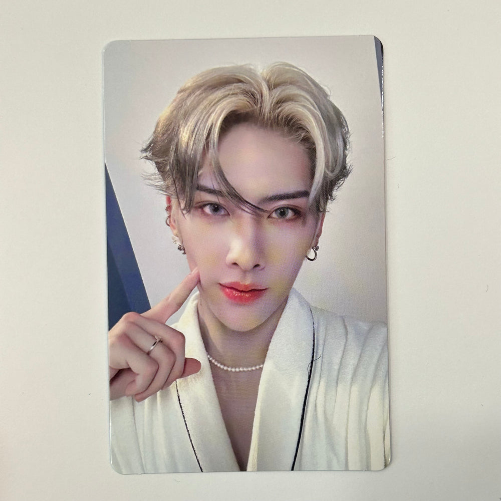 ZEROBASEONE - Melting Point Apple Music Lucky Draw Photocard