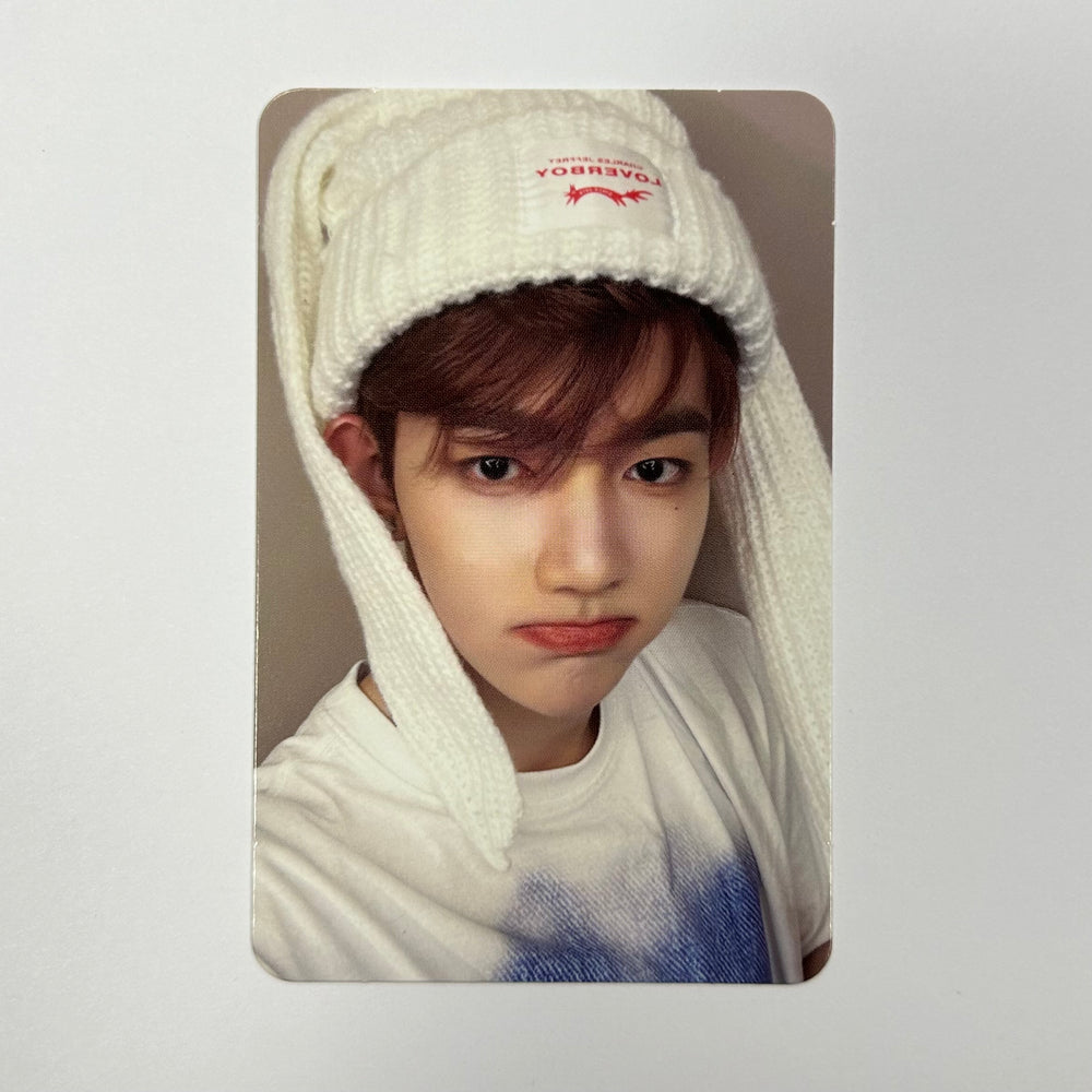 ZEROBASEONE - YOU HAD ME AT HELLO Makestar Bunny Photocard