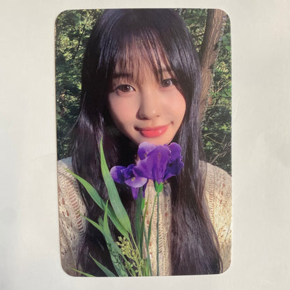 Weeekly - ColoRise Apple Music Lucky Draw Photocard