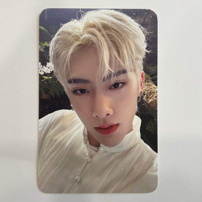 ZEROBASEONE – [THE MOVING SEOUL POP-UP STORE] Mini L-Holder Photocards