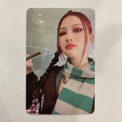 DREAMCATCHER - VILLAINS Makestar Event Photocard