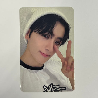 THE BOYZ - WORLD TOUR ZENERATION II Benefit Photocards