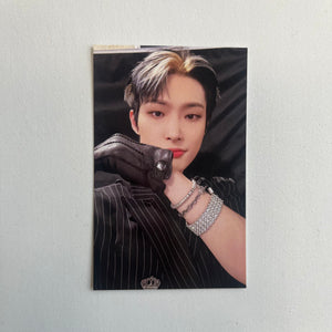 ATEEZ - THE WORLD EP.FIN : WILL Minirecord Heart Pre-order Photocard