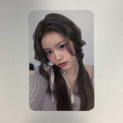 IZNA- N/a Soundwave Pre-order Benefit Photocard