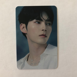 ZEROBASEONE - YOU HAD ME AT HELLO Jump Up Photocard