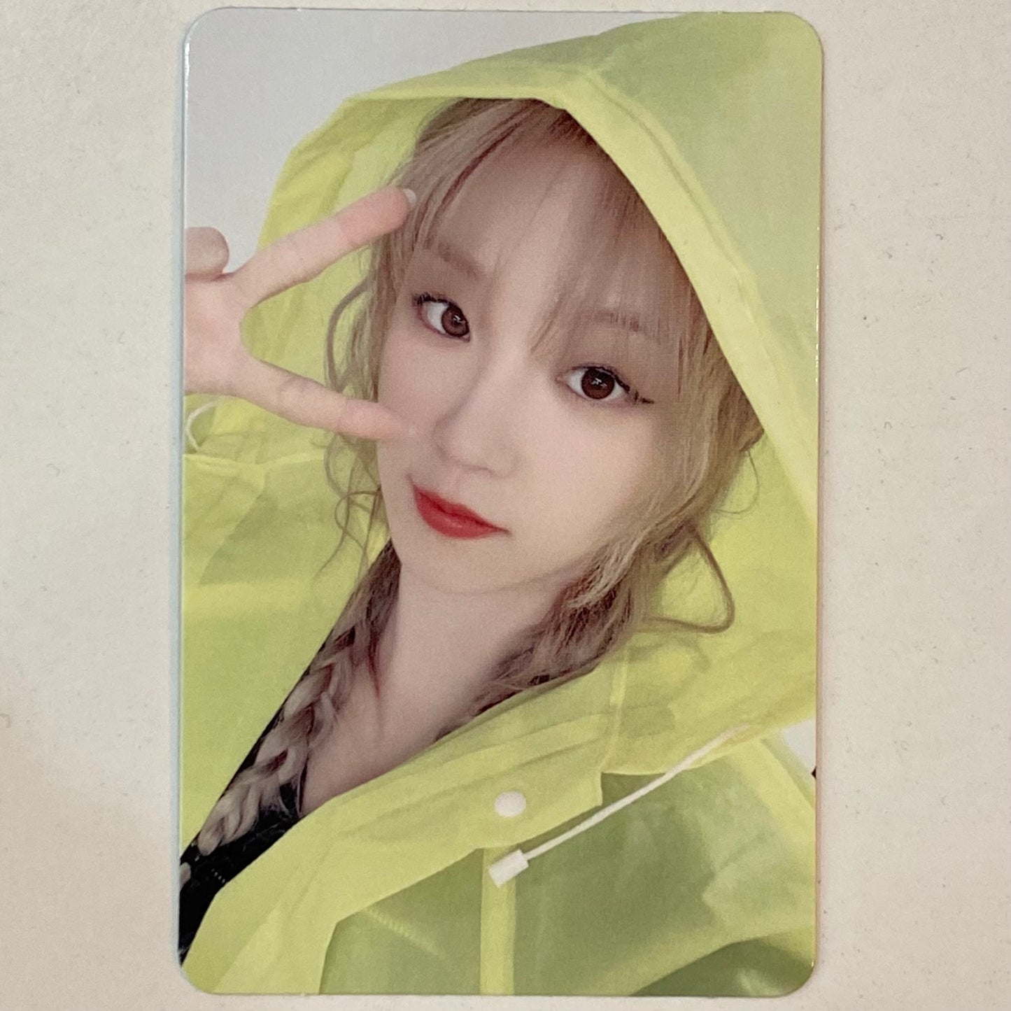 YUQI - YUQI Makestar Photocards