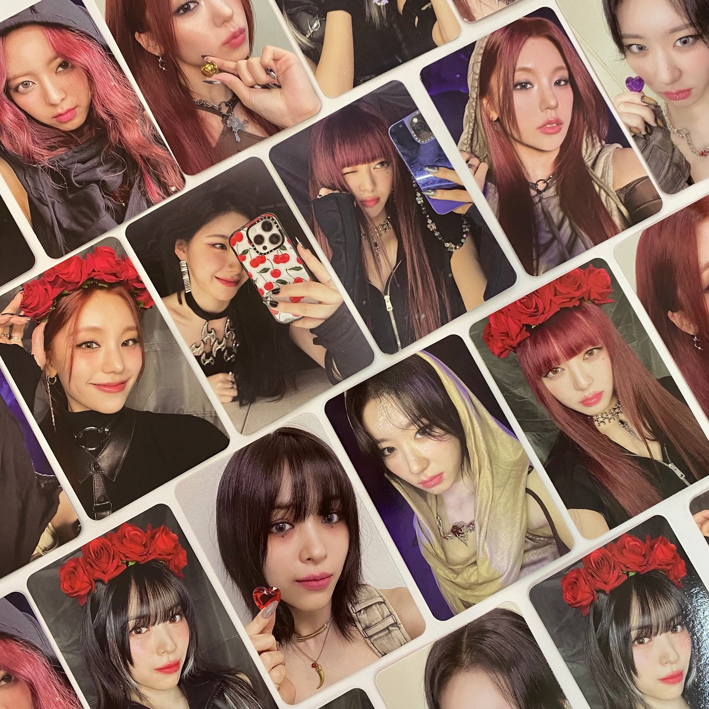 ITZY - Born To Be Album Photocards