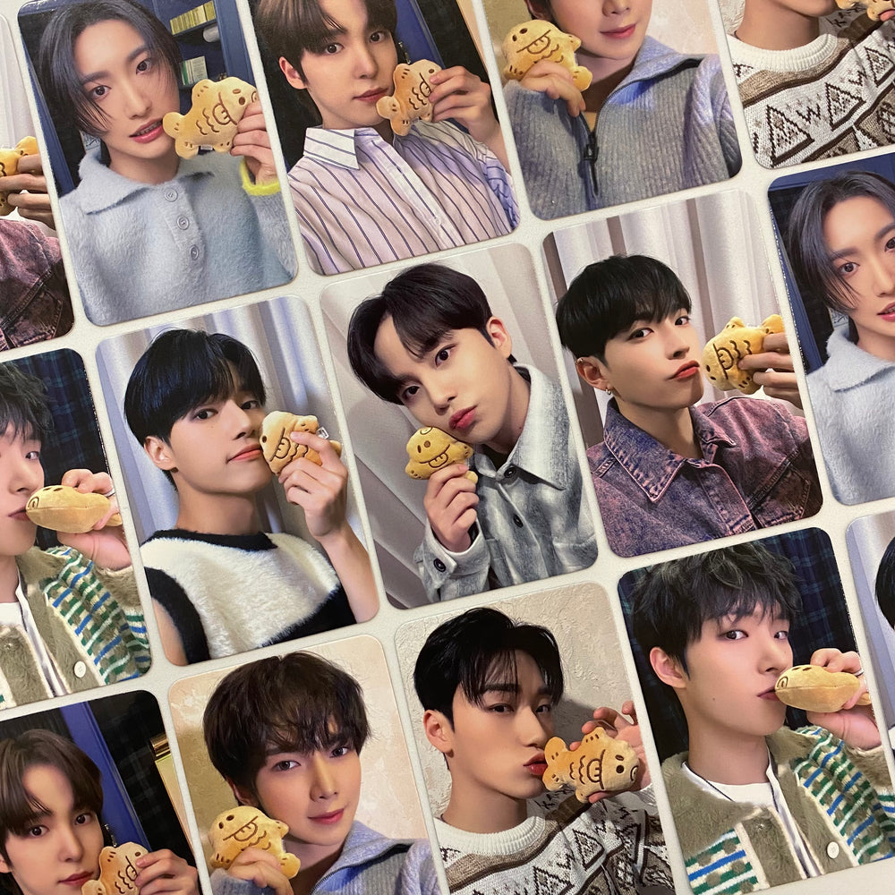 
            
                Load image into Gallery viewer, ATEEZ - THE WORLD EP.FIN : WILL Soundwave Lucky Draw Photocard
            
        