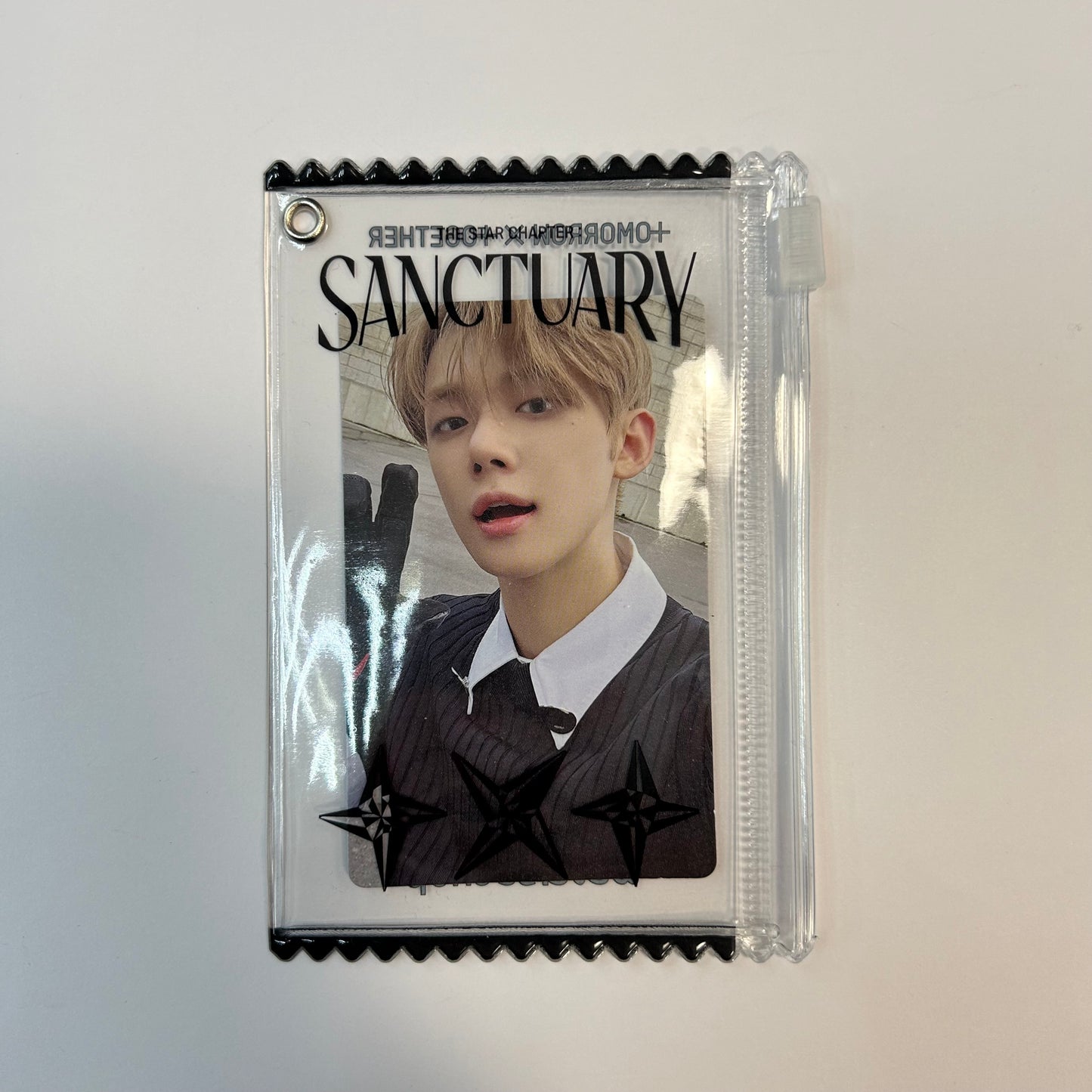 TXT - The Star Chapter: Sanctuary Weverse Photocard & Pouch