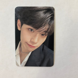 ZEROBASEONE - YOU HAD ME AT HELLO Jump Up Photocard