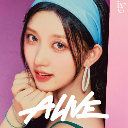 IVE - ALIVE [Japanese Album] (Solo Jacket Ver.)