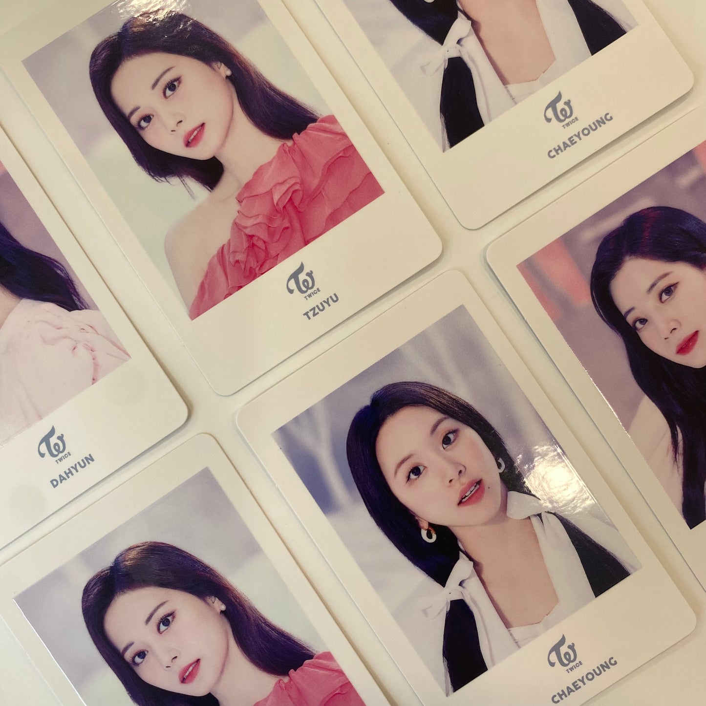 TWICE - Doughnut Polaroids