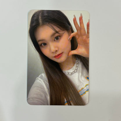 PURPLE KISS - GEEKYLAND Dear My Muse Photocard