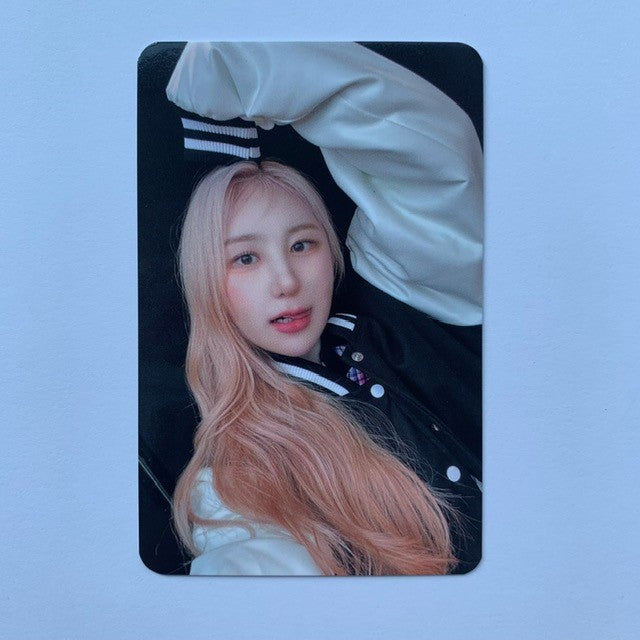 Lee Chaeyeon - Over The Moon Makestar Photocards