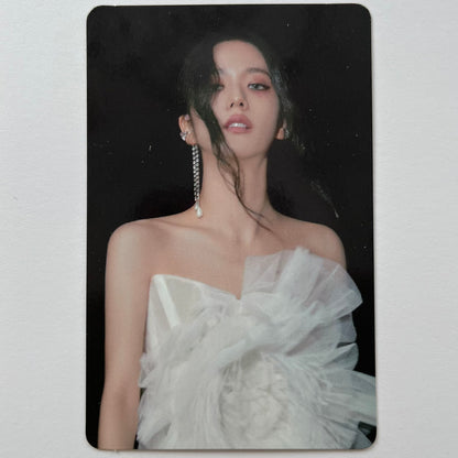 JISOO - 'Me' Apple Music Photocards