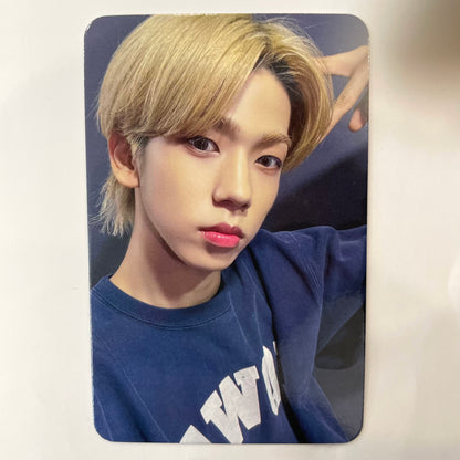 8TURN - STUNNING Apple Music Photocards