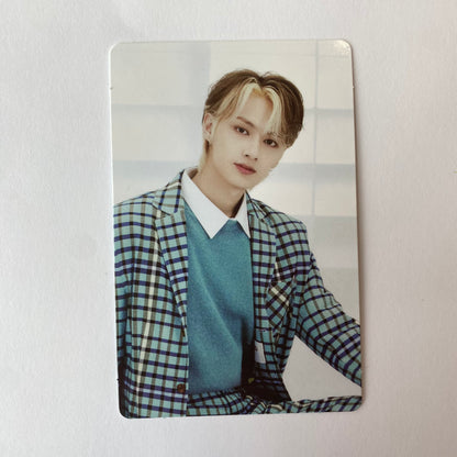 Seventeen - ‘Follow to Seoul' Trading Cards