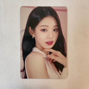 IVE - WAVE Tower Records Pre-Order Photocard