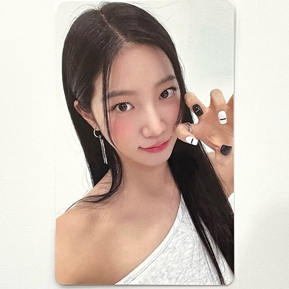 LE SSERAFIM - 'UNFORGIVEN' WEVERSE PHOTOCARDS