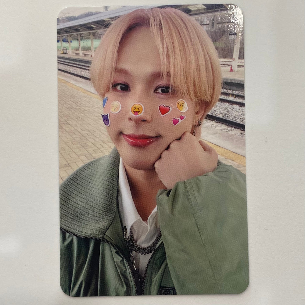 GIUK (ONEWE) - Psycho Xybernetics : TURN OVER Makestar Photocards