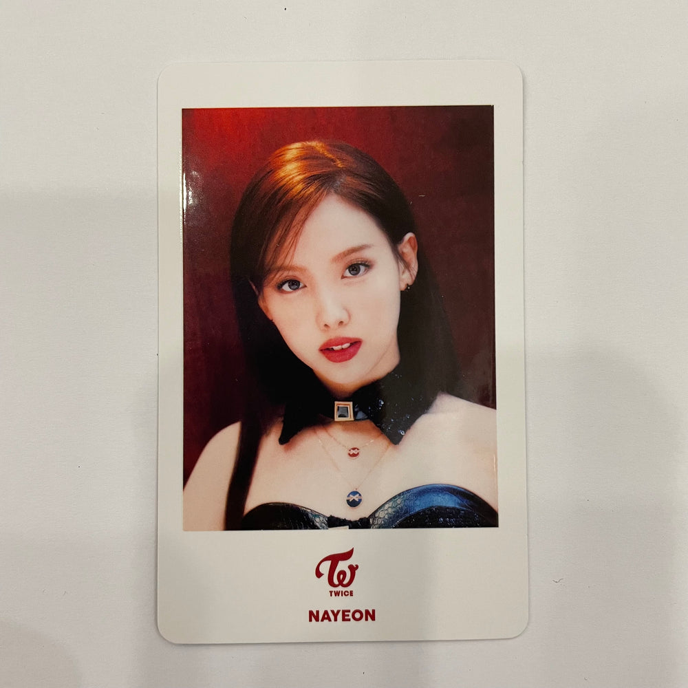 TWICE - Perfect World Polaroids