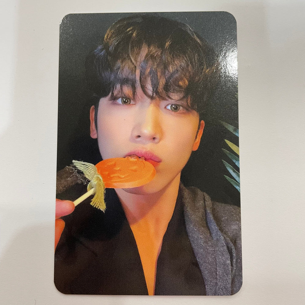 WEi - Love Pt.2: Passion Halloween Makestar Photocards