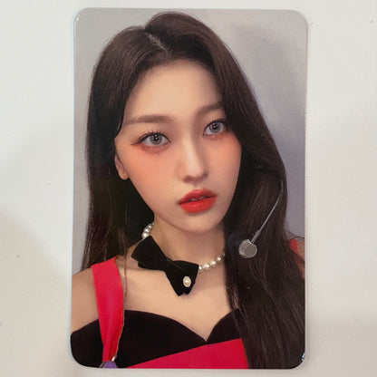 LOONA - World Tour Trading Cards