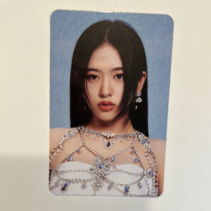 IVE - Love Dive Preorder Photocard