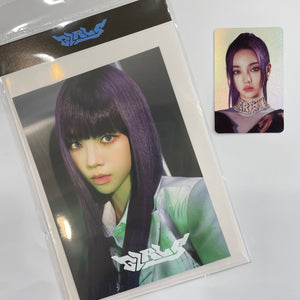 AESPA - ‘GIRLS’ Postcard & Hologram Photocard Set