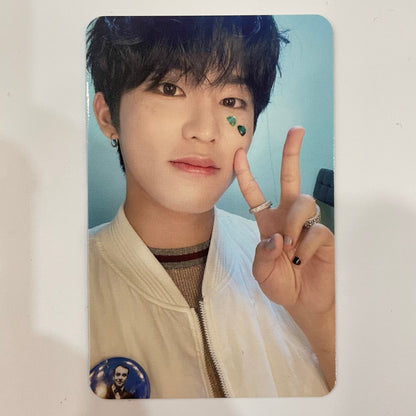 TREASURE - HELLO Seoul Tour Trading Photocards