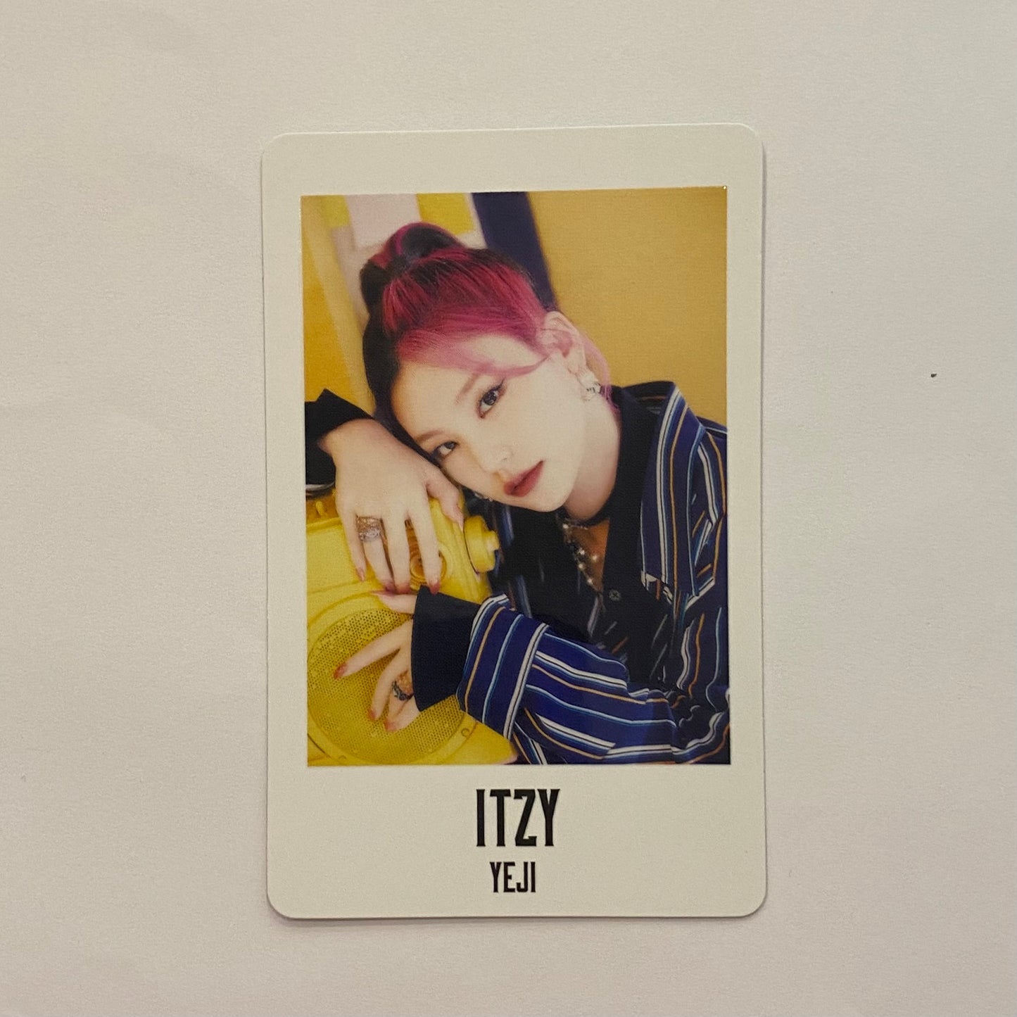 ITZY - IT’Z ITZY Polaroids