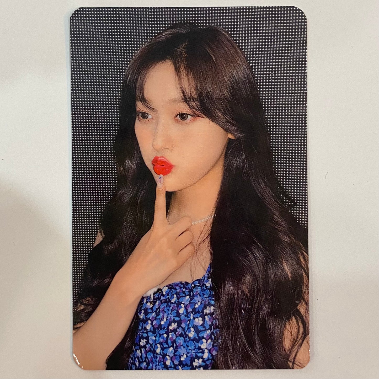 LOONA - World Tour Trading Cards