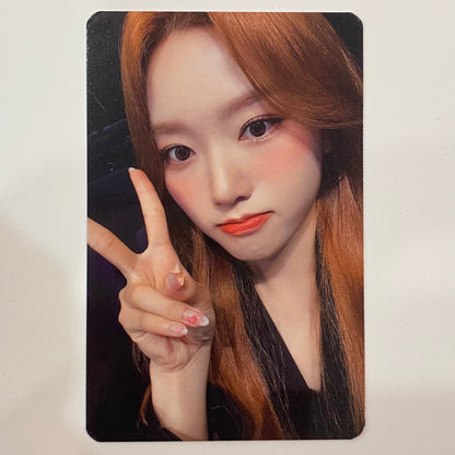 LOONA - World Tour Trading Cards