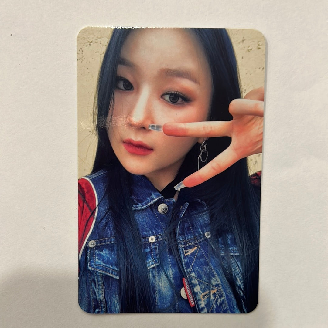 BVNDIT - Re-Original Makestar Photocards